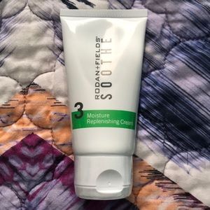Rodan + Fields Soothe 3